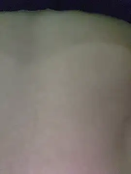 Snapshot of Alice_Barry chatting on 06/21/26, 04:04 Alice Barry online show from 06/21/26, 04:04