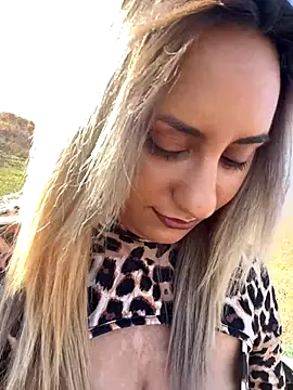 SinfulLovers33 online show from 11/01/25, 11:45