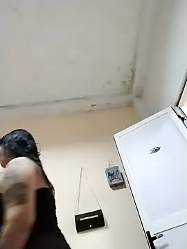 Laikerxxx online show from 11/10/25, 04:33