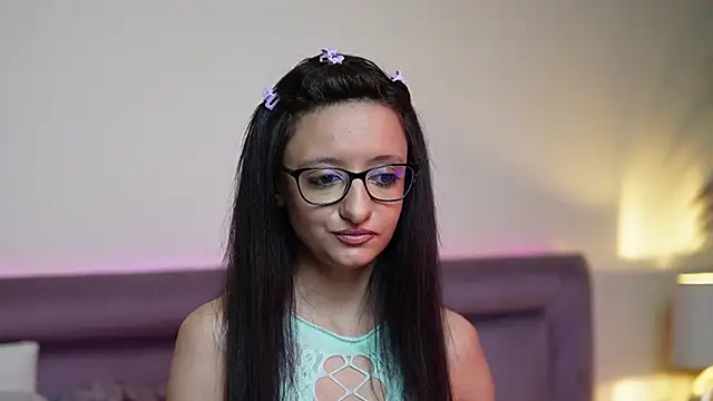 JoelleApril online show from 11/19/25, 09:26