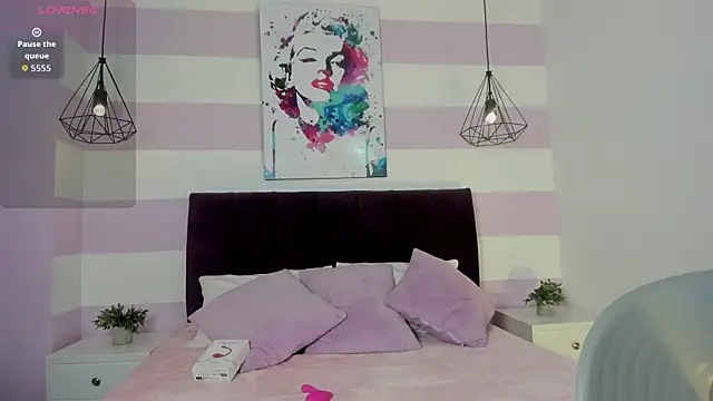 Snapshot of paulacastilla chatting on 11/01/25, 03:19 paulacastilla online show from 11/01/25, 03:19