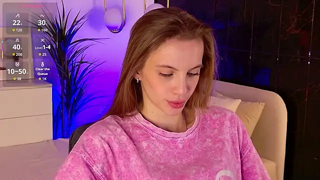 Snapshot of mia_silkk chatting on 02/26/26, 06:23 mia silkk online show from 02/26/26, 06:23