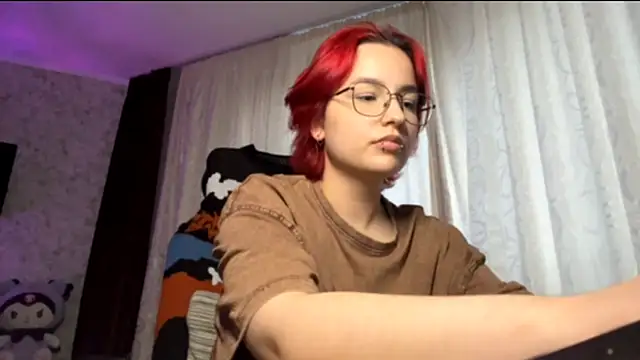 TheaBertch online show from 10/12/25, 02:16