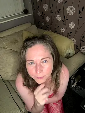 foxy-Chantelle online show from 10/18/25, 11:49