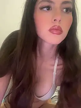 AlessiaLuxx online show from 05/03/26, 12:27