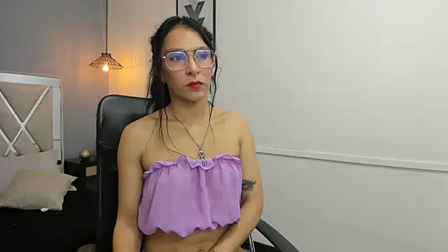 Snapshot of Maite_black chatting on 11/20/25, 02:56 Maite black online show from 11/20/25, 02:56