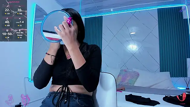 Briseida-White online show from 11/03/25, 01:45