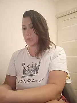 Snapshot of Ambika_beauty chatting on 06/10/26, 07:24 Ambika beauty online show from 06/10/26, 07:24