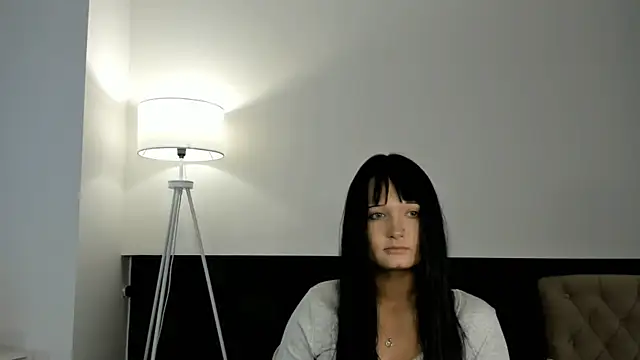 SherronSenner online show from 10/14/25, 06:47