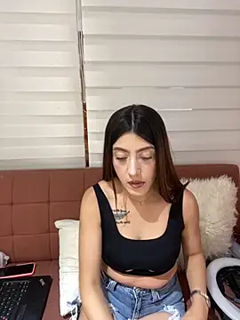 ElectraPink  online show from 11/21/25, 12:37