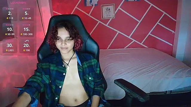 Snapshot of sweety_dreambaby chatting on 11/20/25, 08:30 sweety dreambaby online show from 11/20/25, 08:30