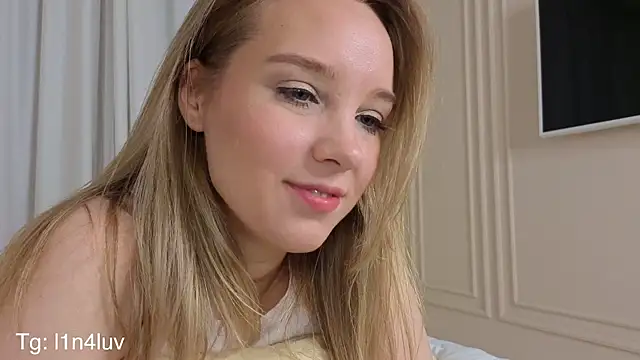 Snapshot of AIicaparkerc chatting on 11/05/25, 09:26 AIicaparkerc online show from 11/05/25, 09:26