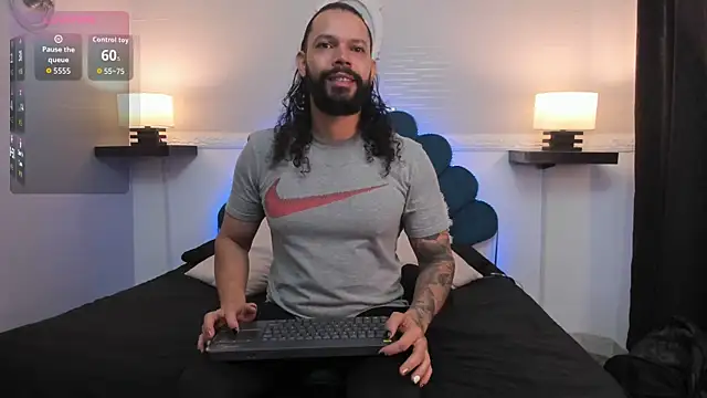 AlukardBig online show from 11/19/25, 12:05