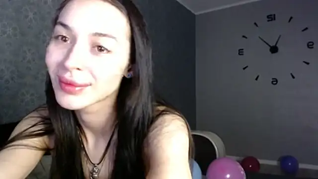 Snapshot of Daphne_Darkthorn chatting on 11/30/25, 10:03 Daphne Darkthorn online show from 11/30/25, 10:03