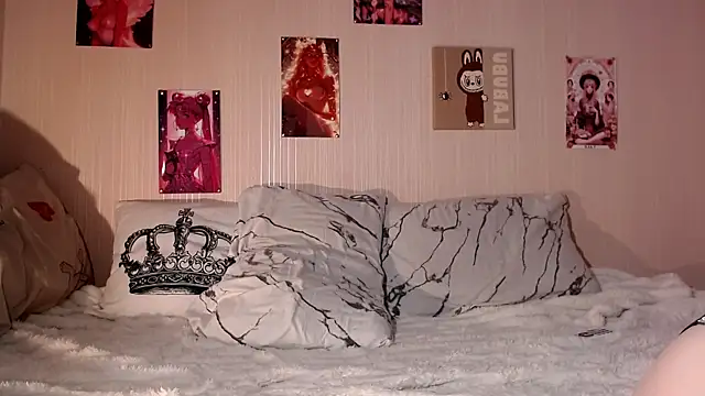 Snapshot of Daphne_Darkthorn chatting on 03/26/26, 10:37 Daphne Darkthorn online show from 03/26/26, 10:37