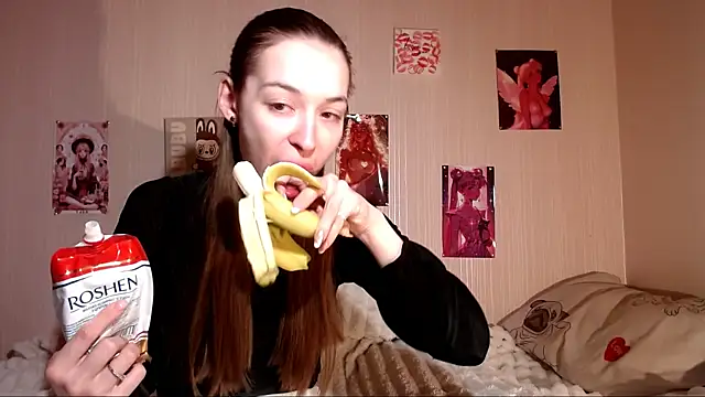 Snapshot of Daphne_Darkthorn chatting on 04/13/26, 07:52 Daphne Darkthorn online show from 04/13/26, 07:52