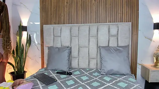 Sassha ferrer online show from 01/07/26, 07:27