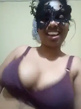 Expose Queen online show from 02/05/26, 06:34