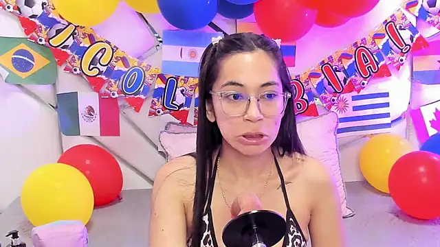 Snapshot of GabbiePrice chatting on 06/30/26, 11:44 GabbiePrice online show from 06/30/26, 11:44