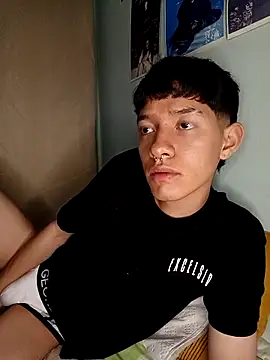 heyy noah11 online show from 04/15/26, 01:45