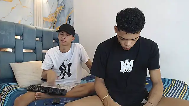 EMPIRE BOYS1 online show from 02/18/26, 07:43