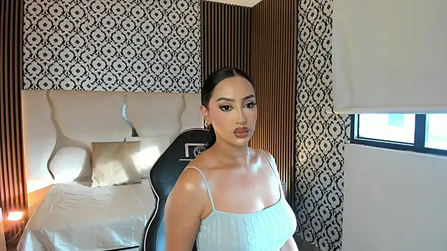Snapshot of BEELLA_TAY1 chatting on 05/01/26, 11:37 BEELLA TAY1 online show from 05/01/26, 11:37