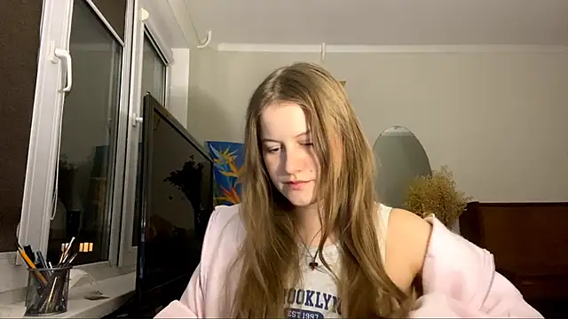 SeritaPickett online show from 10/30/25, 05:24