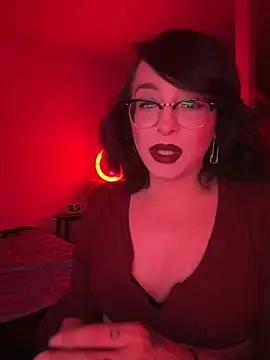 Snapshot of MiniMonroe chatting on 11/23/25, 06:24 MiniMonroe online show from 11/23/25, 06:24