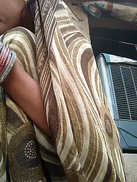 Sunakshi sh online show from 10/13/25, 02:00