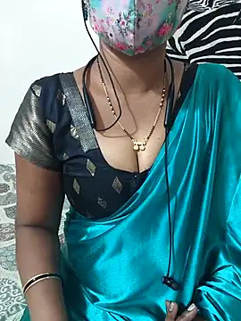 Snapshot of Best_Kannada_Couple chatting on 02/19/26, 05:09 Best Kannada Couple online show from 02/19/26, 05:09