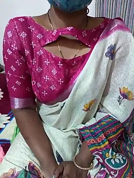 Snapshot of Best_Kannada_Couple chatting on 05/11/26, 10:54 Best Kannada Couple online show from 05/11/26, 10:54