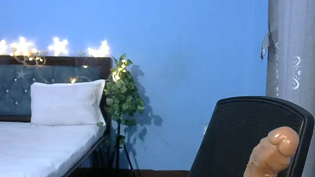 Snapshot of sanskari_girl chatting on 03/18/26, 02:15 sanskari girl online show from 03/18/26, 02:15