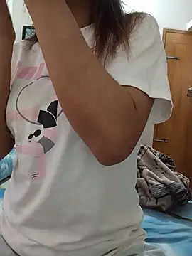 Snapshot of Tanha18 chatting on 07/15/26, 05:56 Tanha18 online show from 07/15/26, 05:56