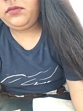 Saffroncutie online show from 10/14/25, 11:27