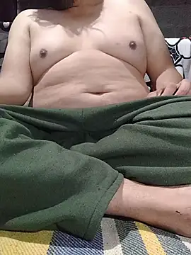 Snapshot of axel-spr chatting on 11/11/25, 04:45 axel-spr online show from 11/11/25, 04:45