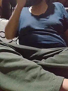 Snapshot of axel-spr chatting on 11/26/25, 04:24 axel-spr online show from 11/26/25, 04:24