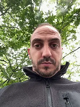 AlexGogo23 online show from 10/11/25, 02:48