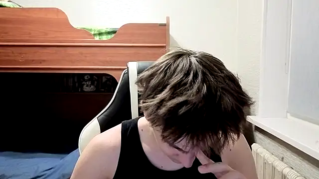 Snapshot of sweeetangeel chatting on 11/13/25, 05:34 sweeetangeel online show from 11/13/25, 05:34