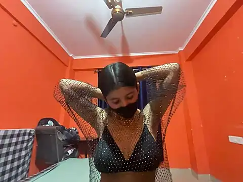 HOT HONEY10 online show from 02/16/26, 01:29