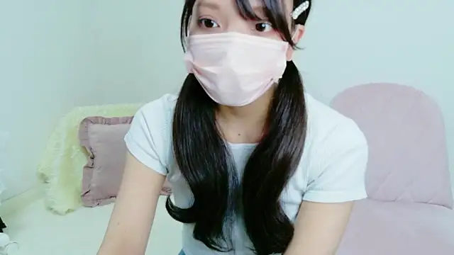 Snapshot of Ichikachan chatting on 03/06/26, 02:41 Ichikachan online show from 03/06/26, 02:41