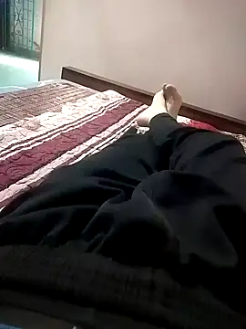 Snapshot of khanh009x9 chatting on 10/13/25, 09:09 khanh009x9 online show from 10/13/25, 09:09