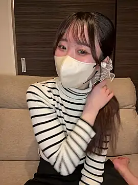 yura ra ra online show from 02/11/26, 12:10