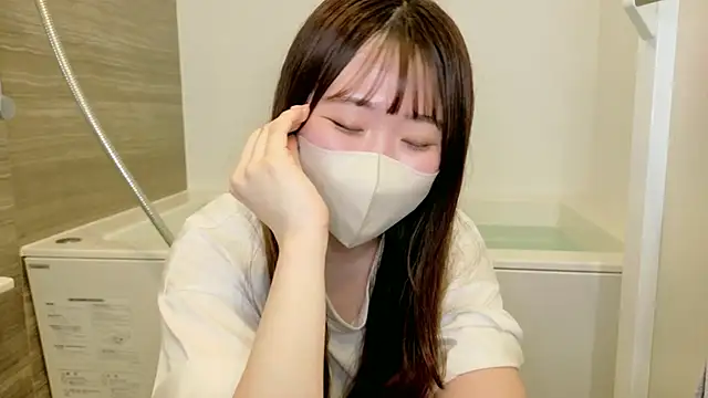 Snapshot of yura_ra_ra chatting on 05/26/26, 02:24 yura ra ra online show from 05/26/26, 02:24