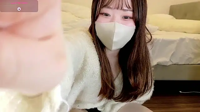 Snapshot of yura_ra_ra chatting on 05/28/26, 09:17 yura ra ra online show from 05/28/26, 09:17