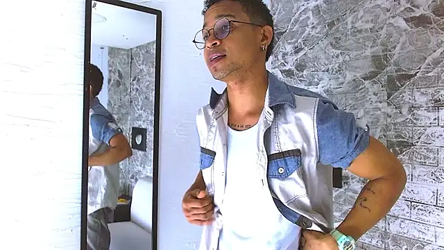 Jayden Morris online show from 02/10/26, 07:40