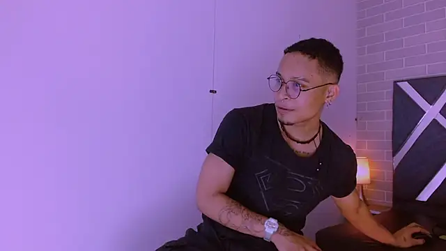 Jayden Morris online show from 03/03/26, 06:58