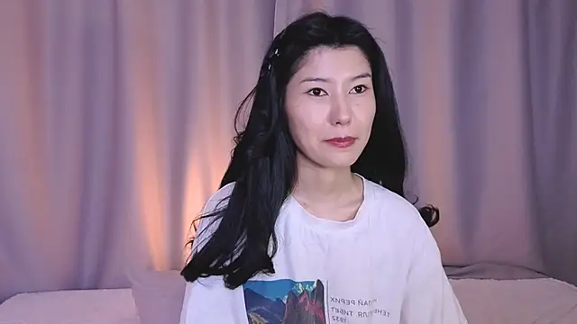 Snapshot of sunarinsun chatting on 04/28/26, 10:59 sunarinsun online show from 04/28/26, 10:59