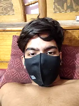 Snapshot of delhi__man_1 chatting on 10/13/25, 07:03 delhi man 1 online show from 10/13/25, 07:03