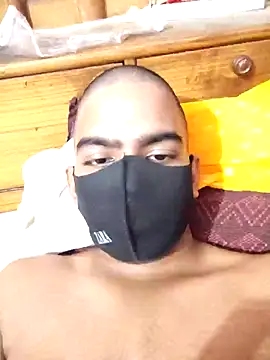 Snapshot of delhi__man_1 chatting on 10/25/25, 02:46 delhi man 1 online show from 10/25/25, 02:46