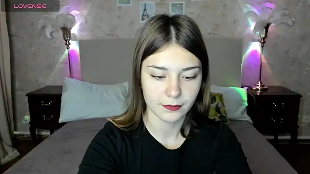 Snapshot of MargoChill chatting on 12/04/25, 02:15 MargoChill online show from 12/04/25, 02:15